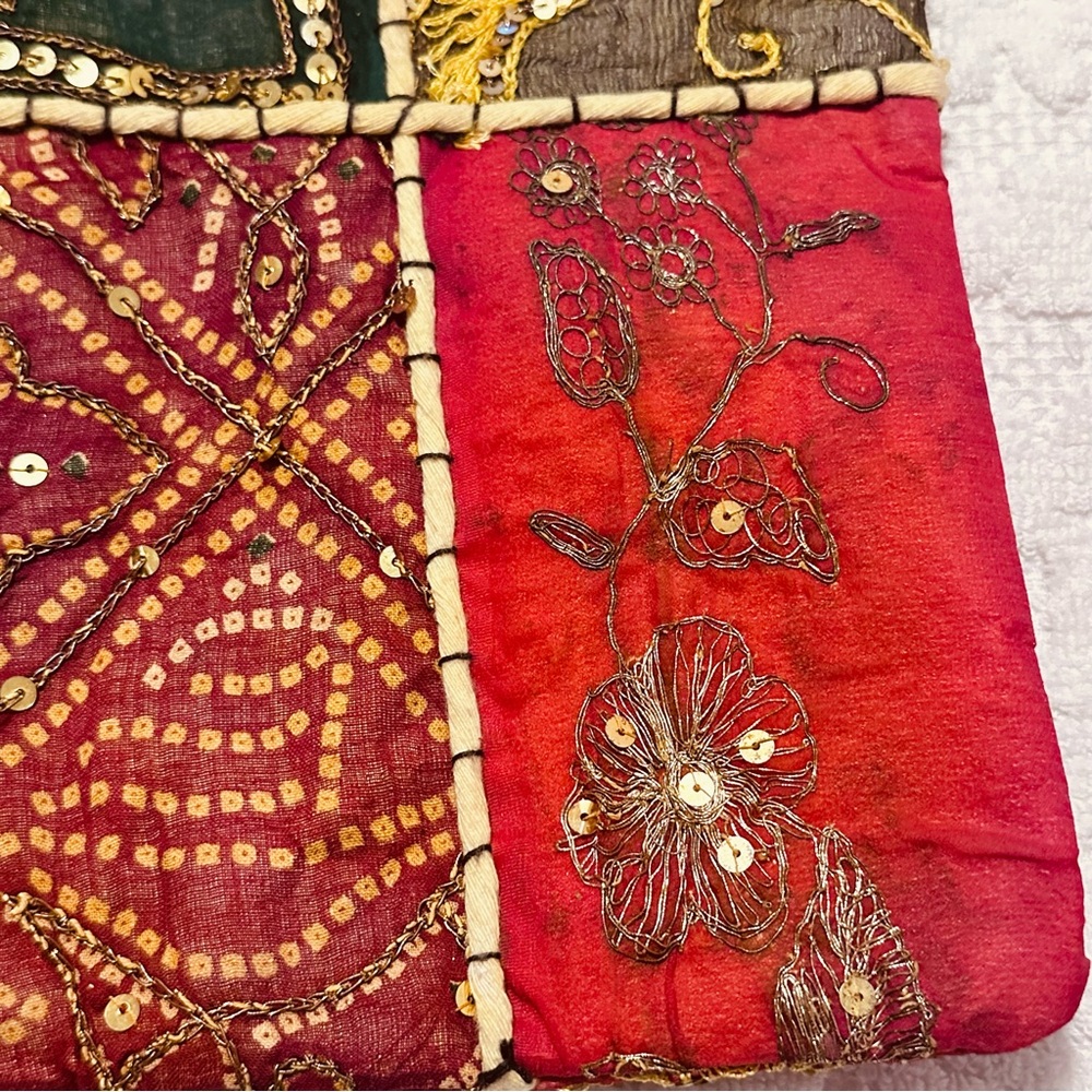 Vintage | Bag | Vintage Shoulder Sari Bag - Picture 7 of 11